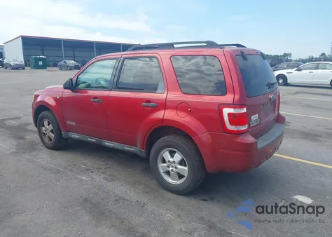 2008 Ford Escape Xlt z USA, uszkodzony, nr VIN 1FMCU03168KA88229